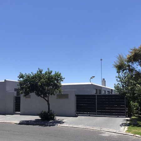Nature'S Rest Cape Town Exterior photo